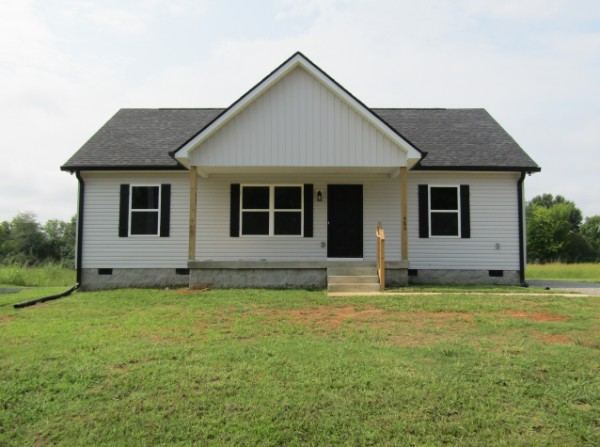 Front of 480 Crescent Factory Rd Lot 4, Lawrenceburg TN