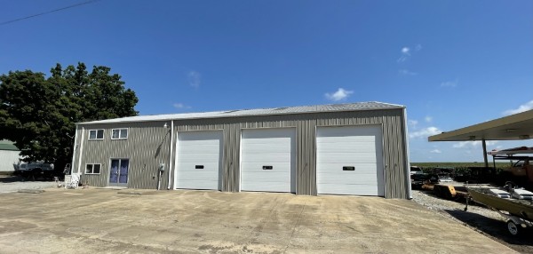 Front of 519 Turnpike Rd, Lawrenceburg TN