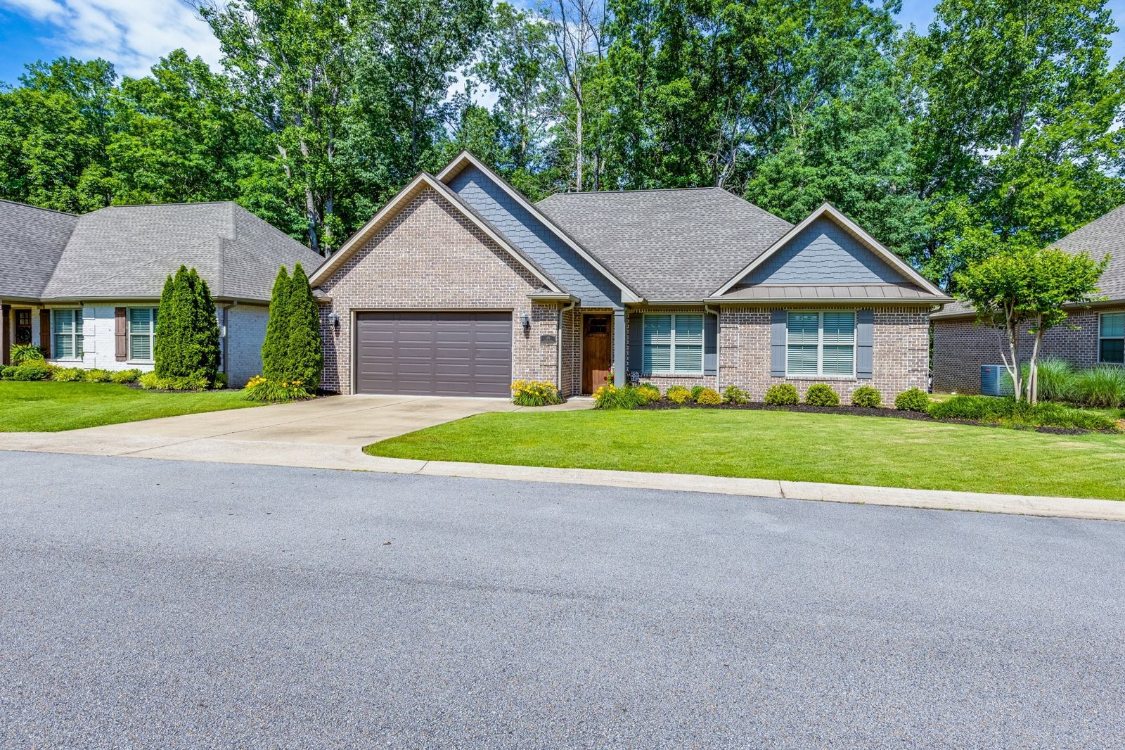 105 Andrews Dr inside, Lawrence County TN home for sale