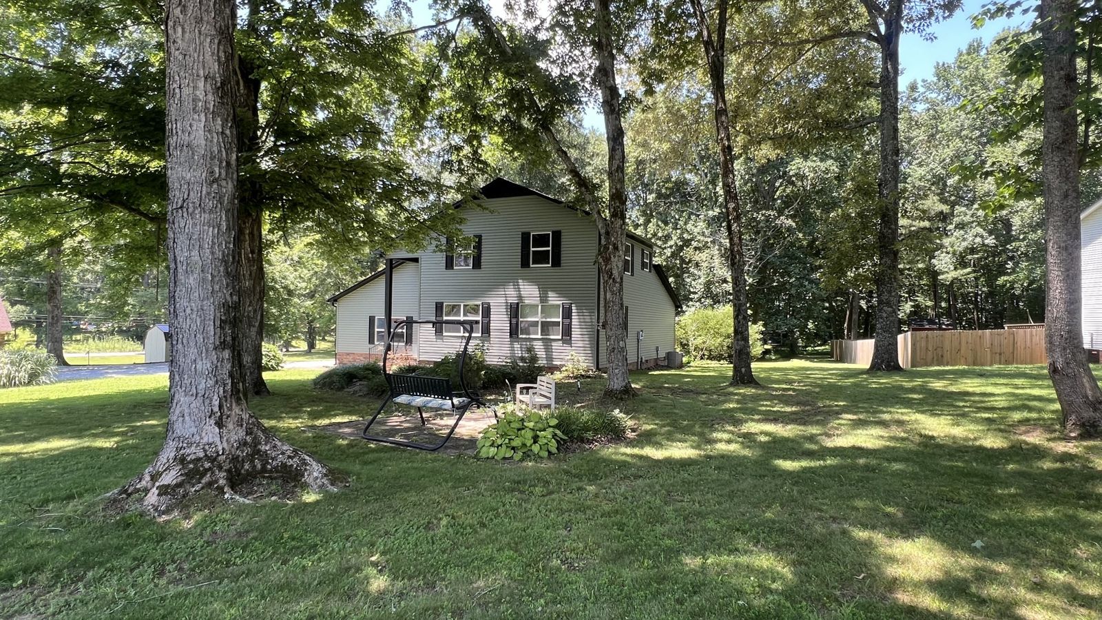 105 Jill Dr inside, Lawrence County TN home for sale