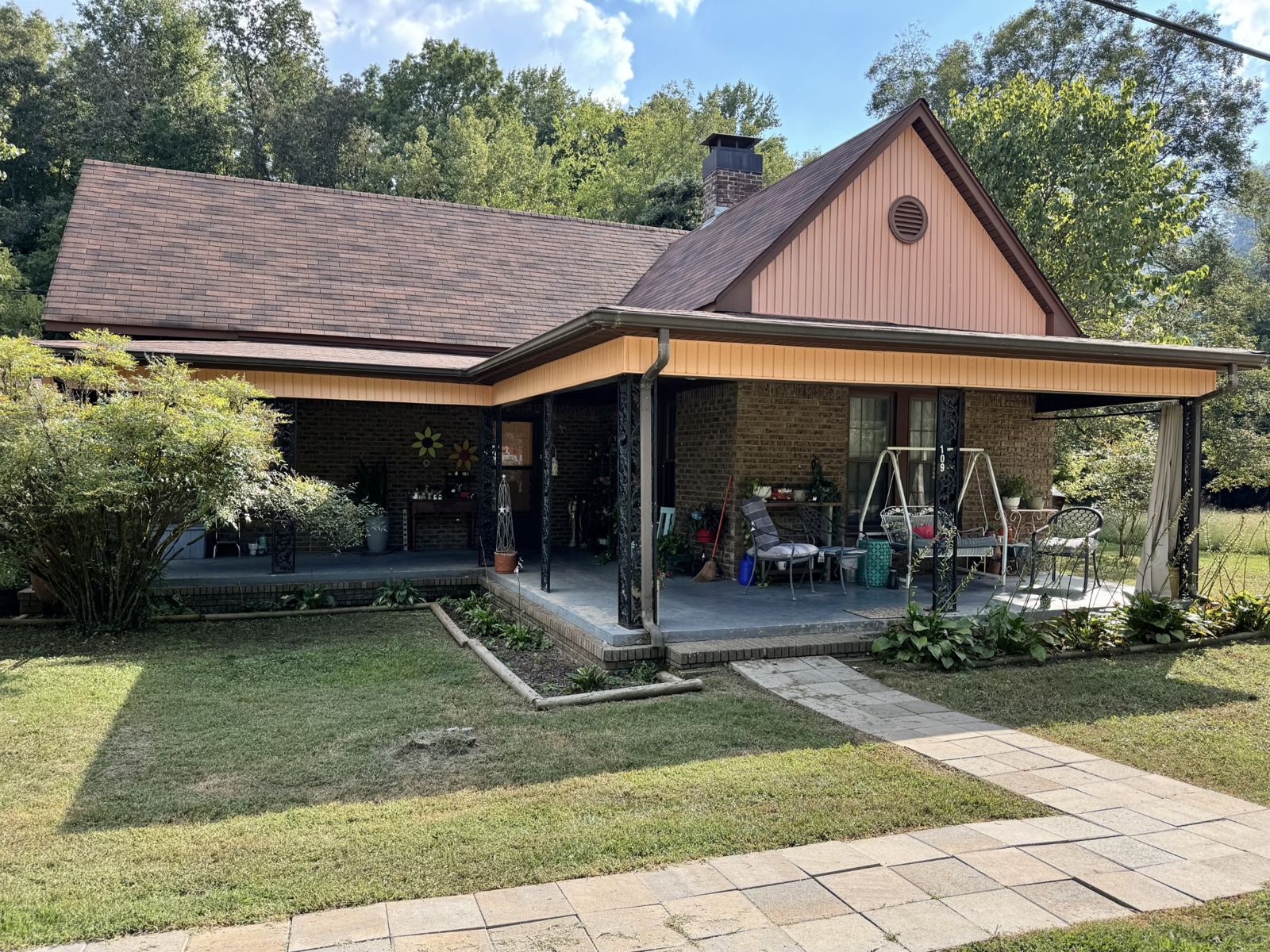 109 W 1st St outdoor space, Lawrence County TN home for sale