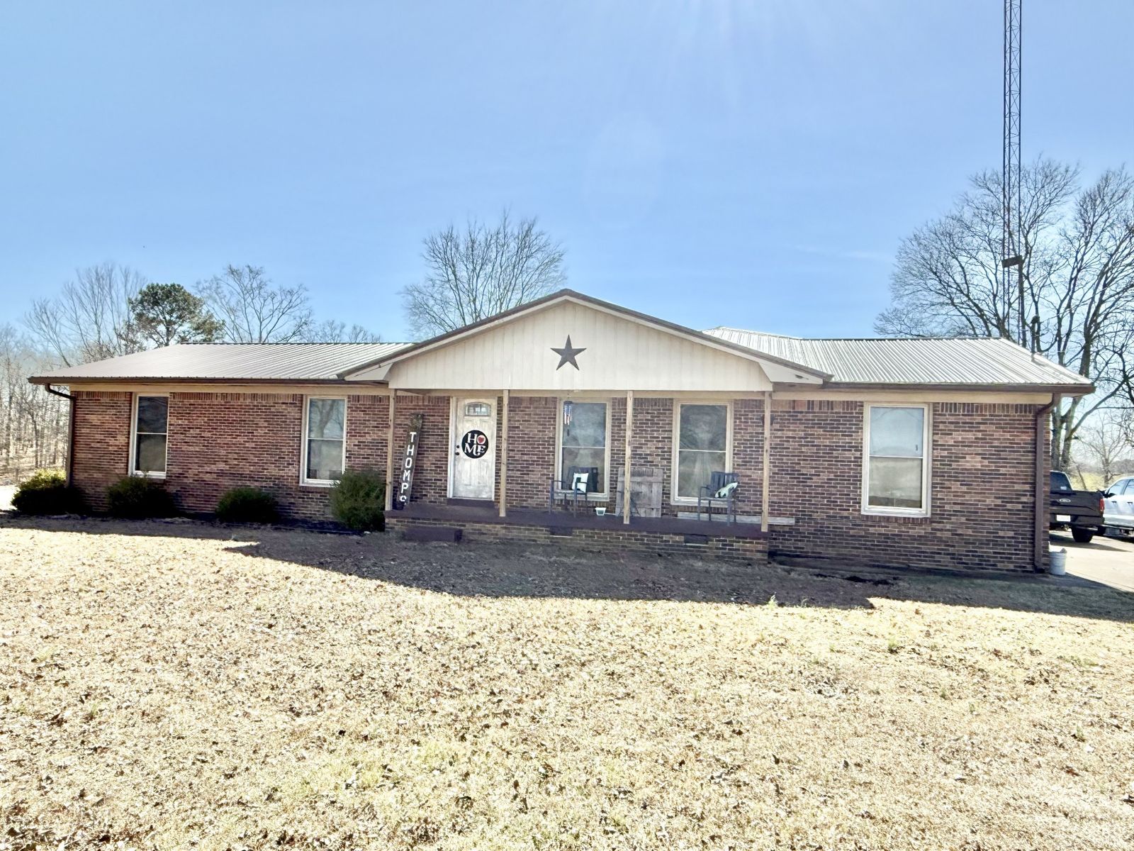 122 McIntyre Rd front exterior, Lawrence County TN home for sale