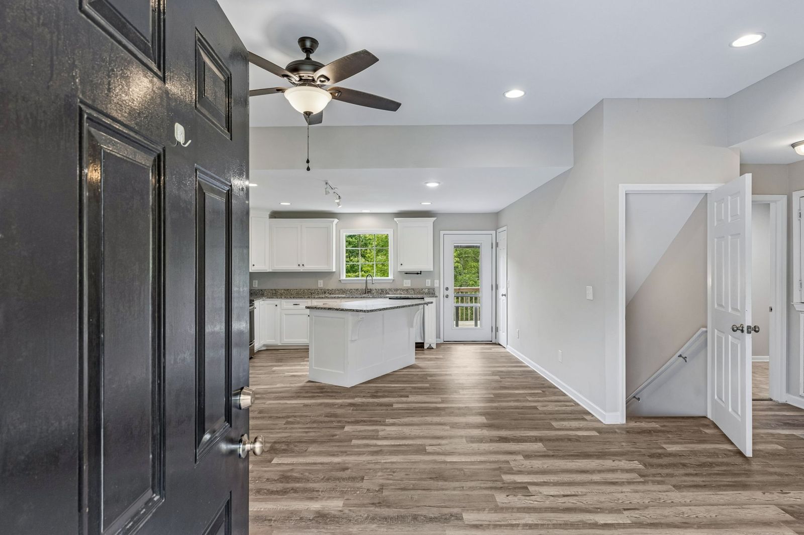 1299 Wesley Ct outdoor space, Lawrence County TN home for sale