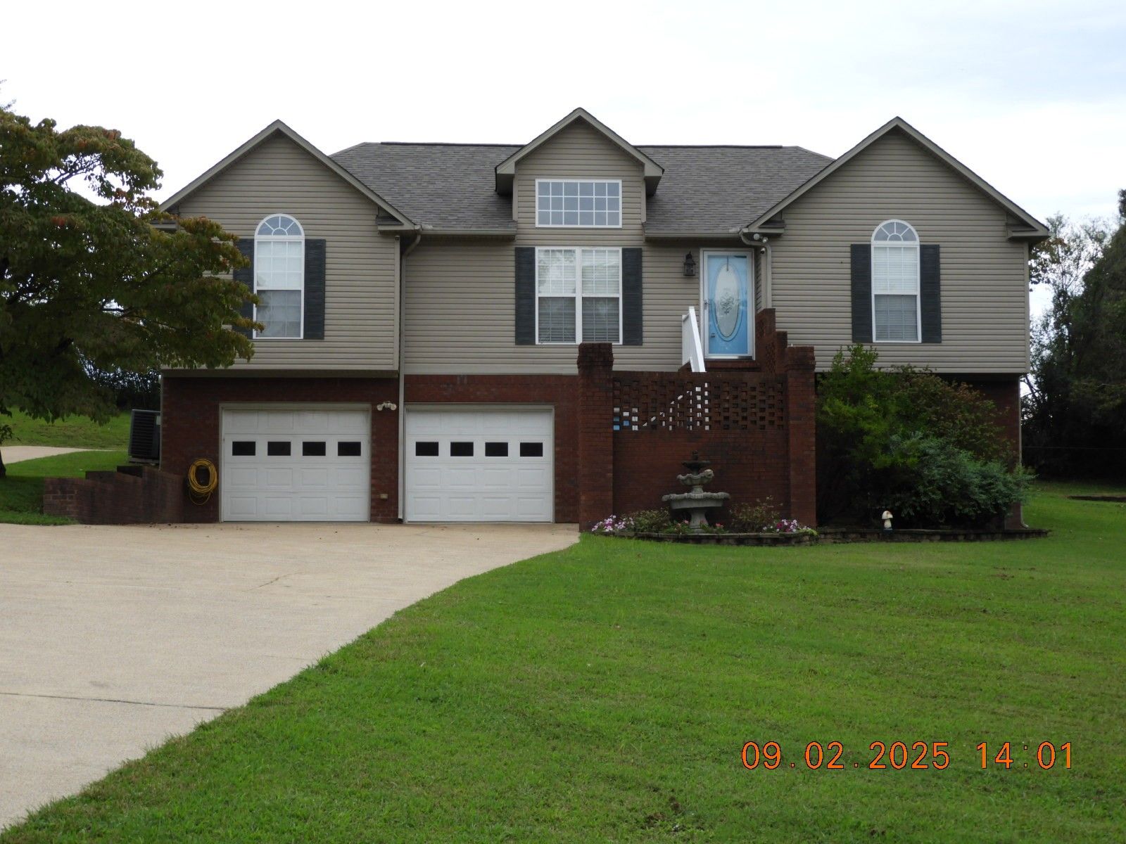 1325 Matthew Ave outdoor space, Lawrence County TN home for sale