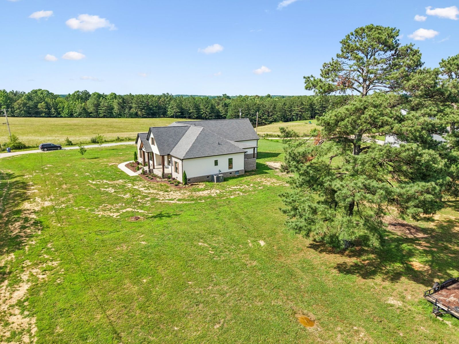 136 Summer Lake Dr outdoor space, Lawrence County TN home for sale