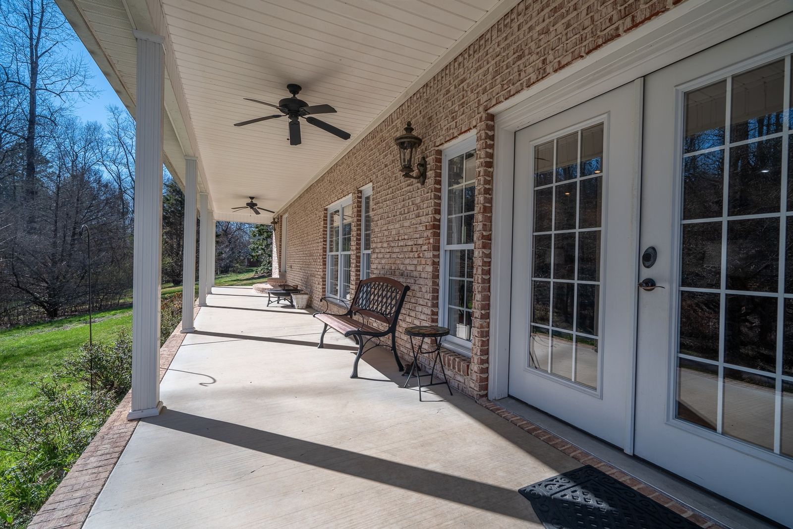 15 Clifton Rd inside, Lawrence County TN home for sale