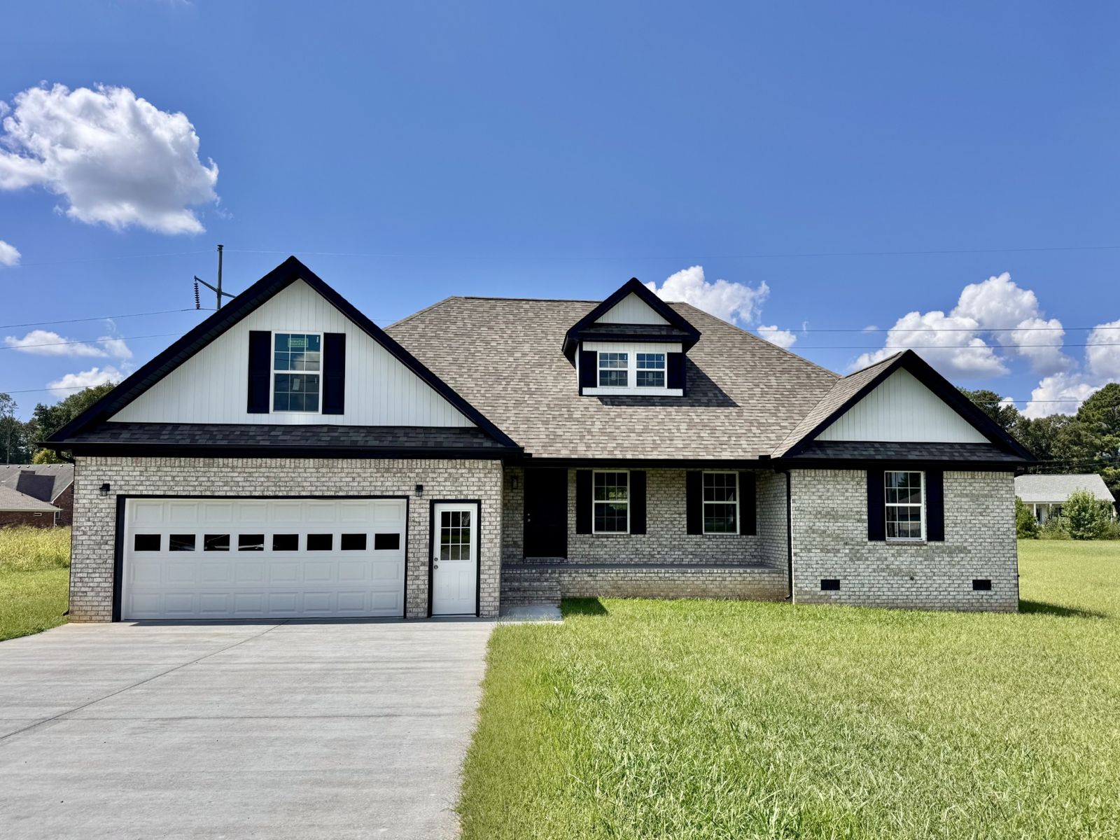 150 Sundance Dr inside, Lawrence County TN home for sale