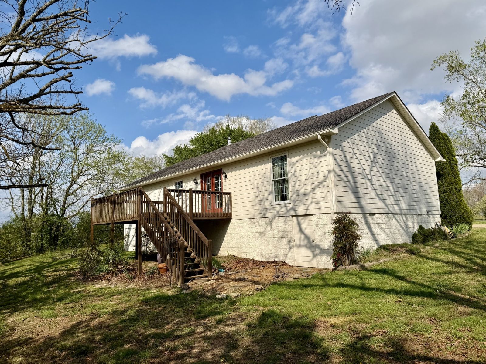 153 Gore Rd inside, Lawrence County TN home for sale