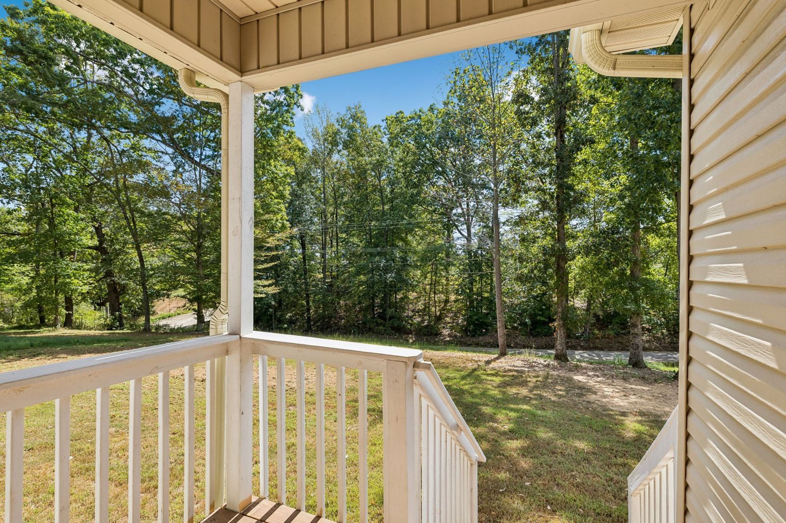 154 E Beasley Rd outdoor space, Lawrence County TN home for sale