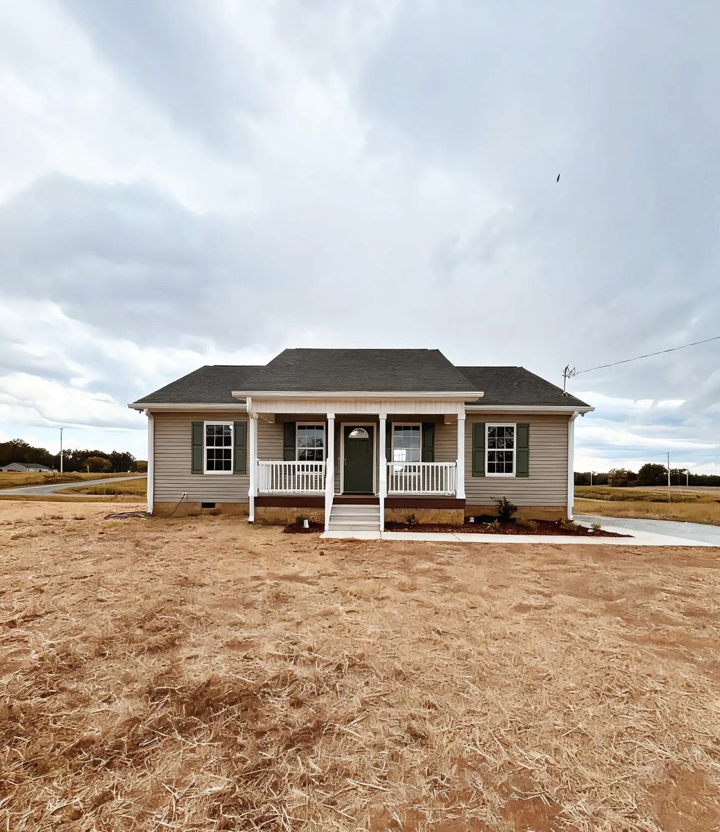 171 Rigling Rd front exterior, Lawrence County TN home for sale