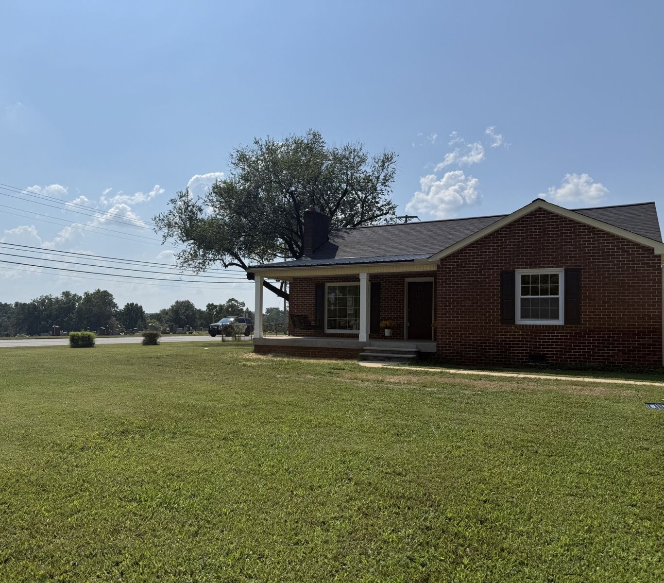201 Parkes Ave inside, Lawrence County TN home for sale