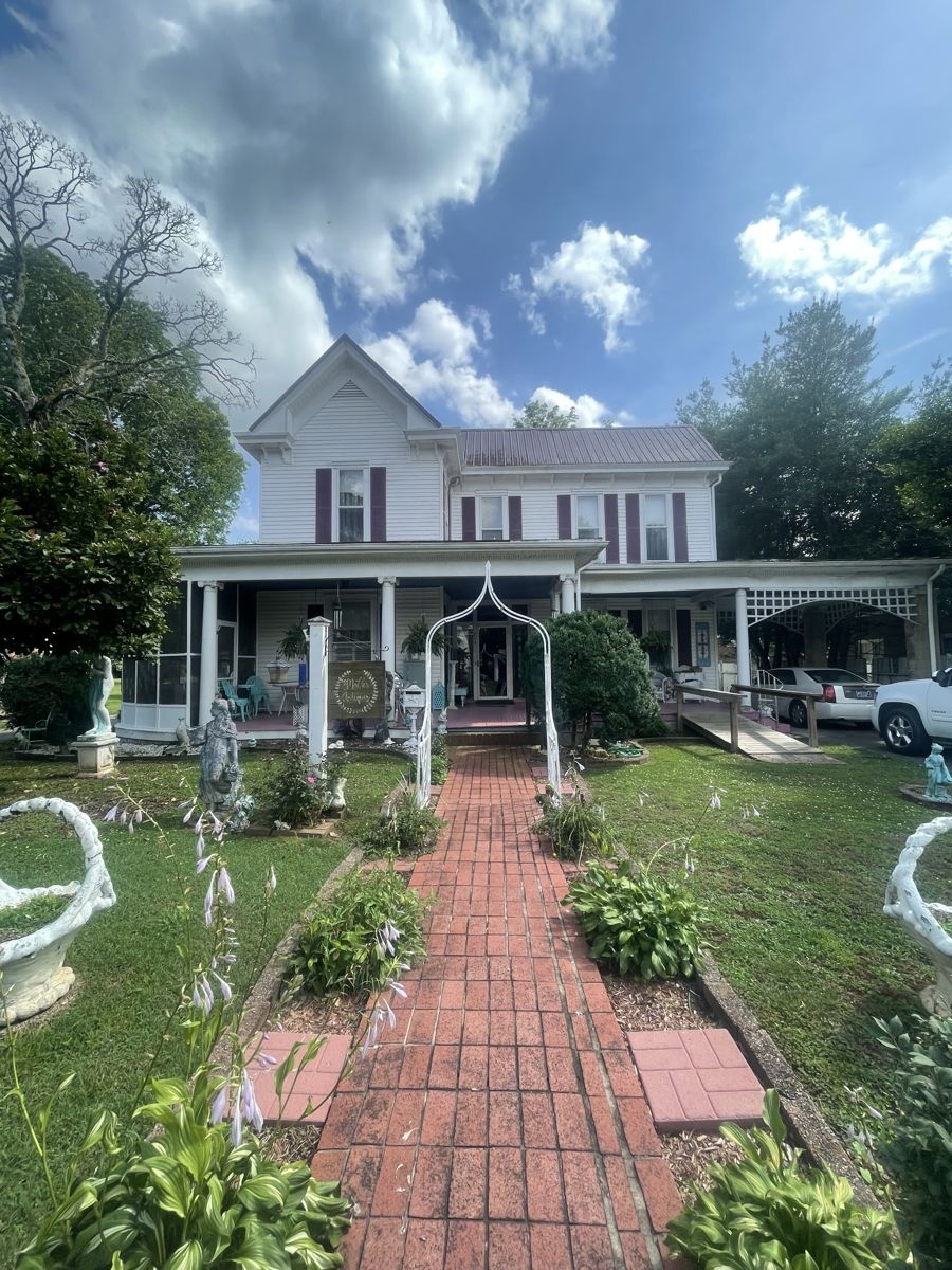 213 Pulaski St outdoor space, Lawrence County TN home for sale