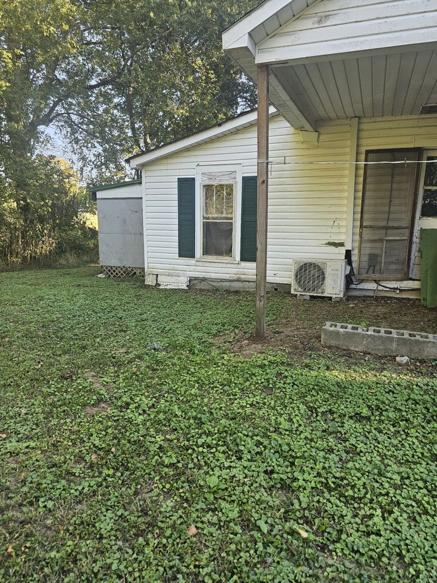 220 Oak St inside, Lawrence County TN home for sale
