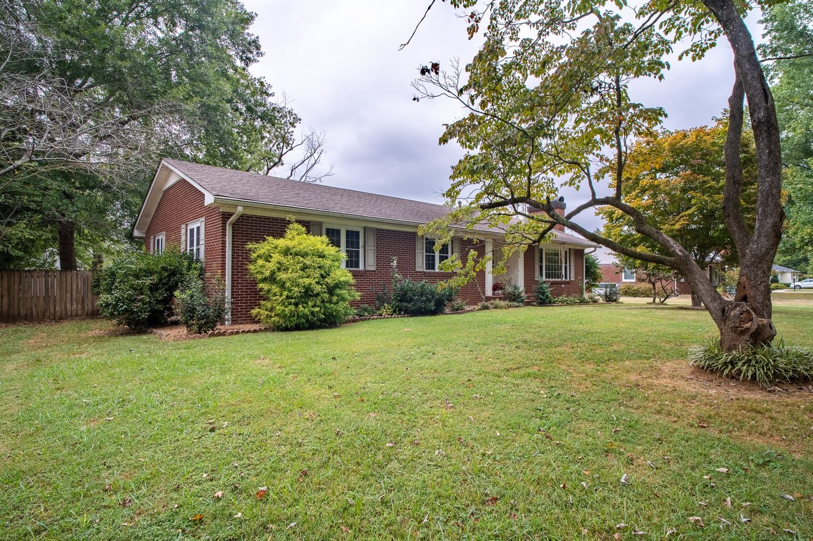 225 Caperton Ave inside, Lawrence County TN home for sale