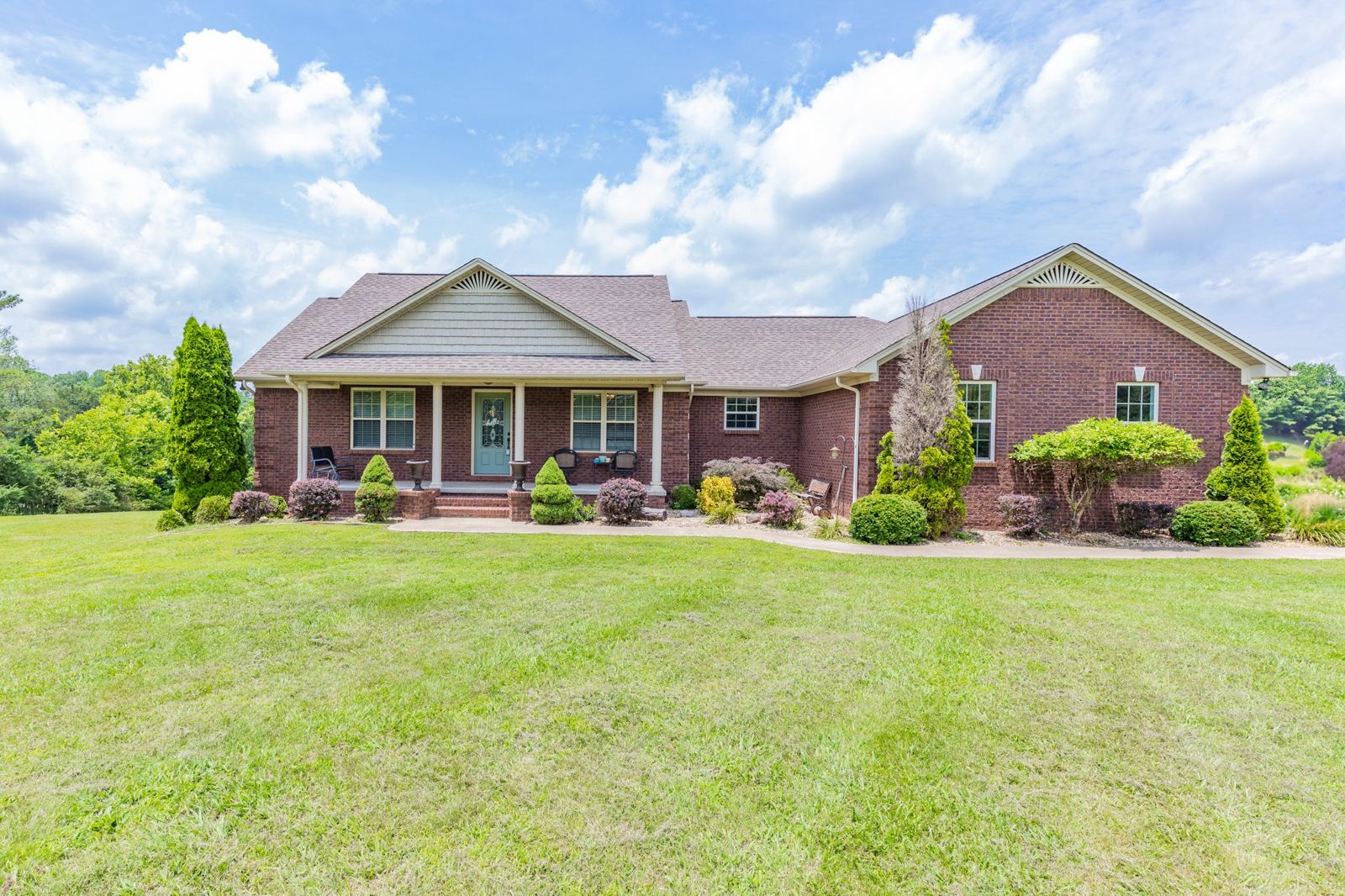 234 Glenn Springs Rd front exterior, Lawrence County TN home for sale