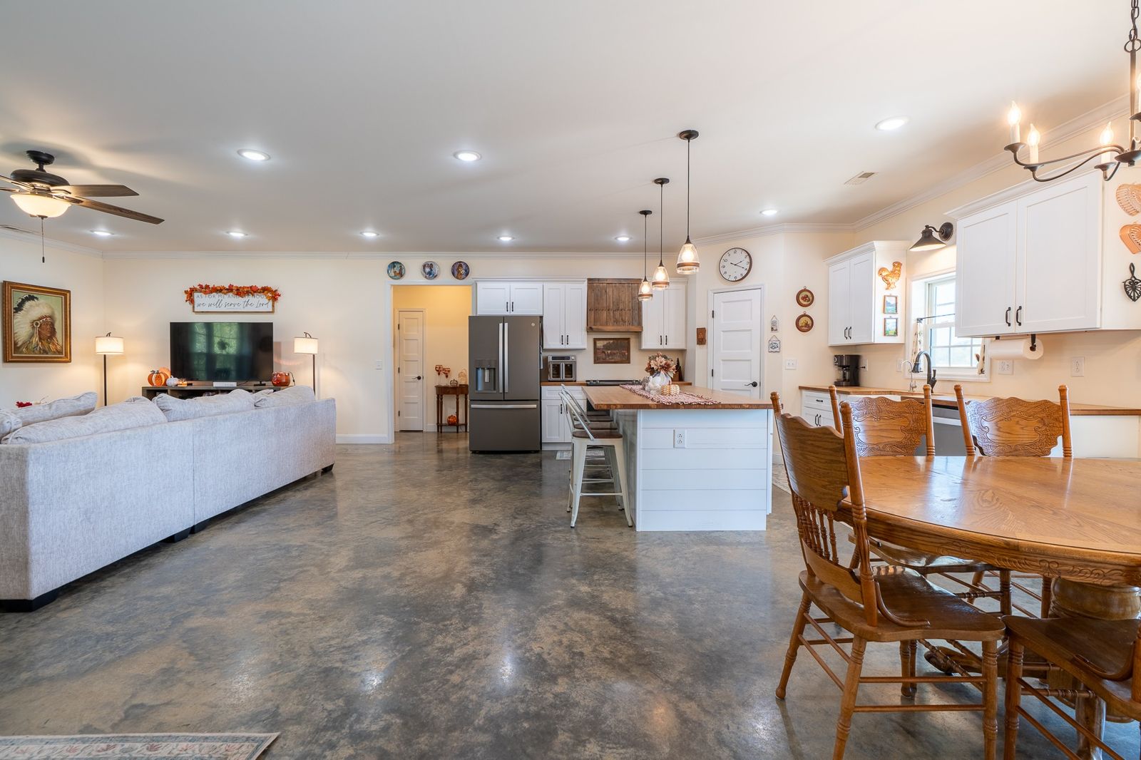 242 Hedrick Ln outdoor space, Lawrence County TN home for sale