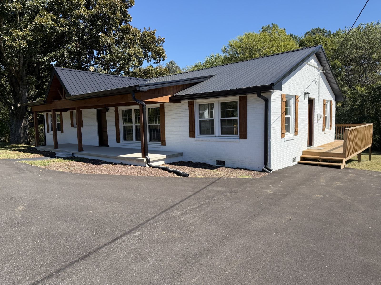 2464 Hwy 43 S inside, Lawrence County TN home for sale