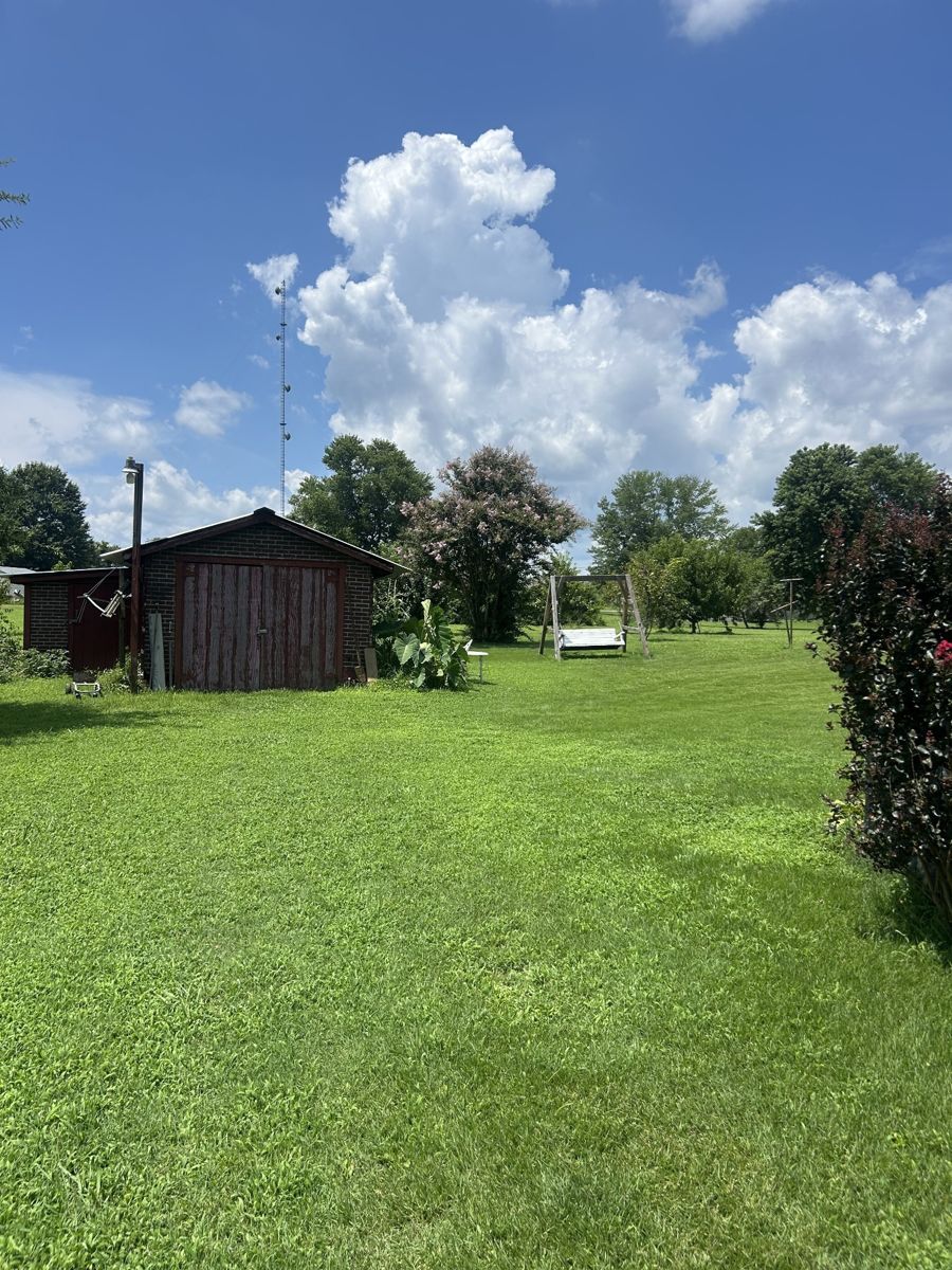 2629 Highway 43 S inside, Lawrence County TN home for sale