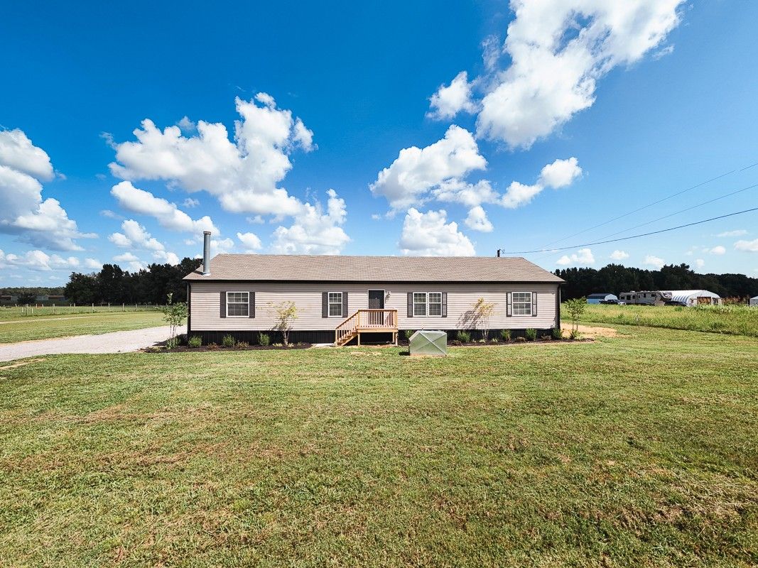 317 Dooley Rd front exterior, Lawrence County TN home for sale