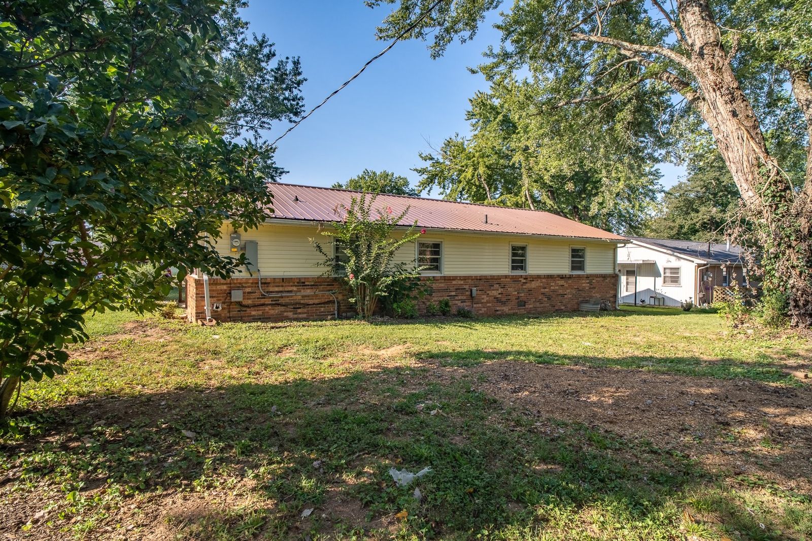 318 Tipton St outdoor space, Lawrence County TN home for sale