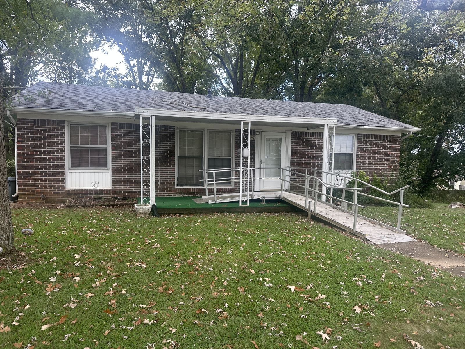 323 Randall St front exterior, Lawrence County TN home for sale