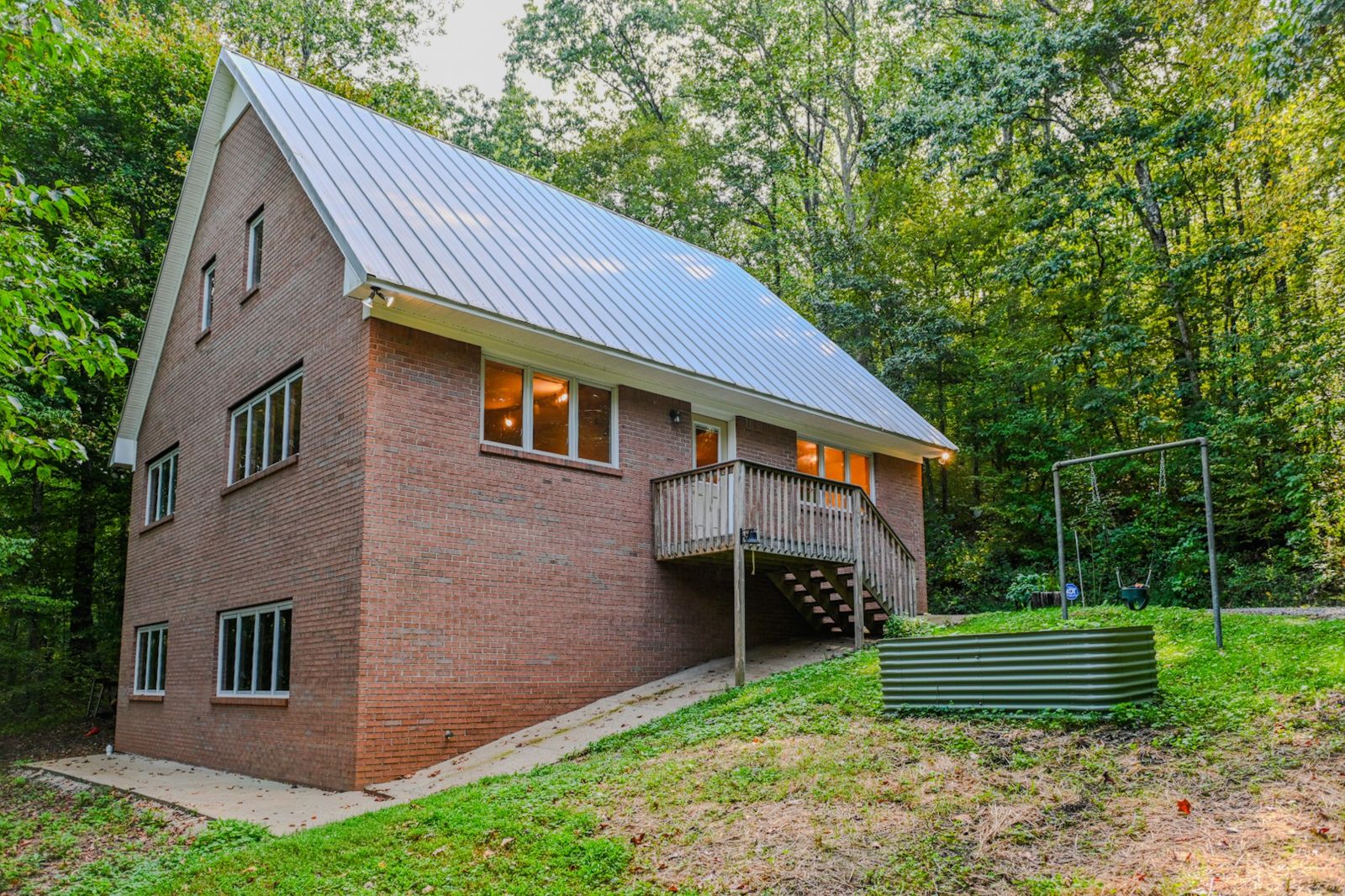 360 Long Branch Rd inside, Lawrence County TN home for sale