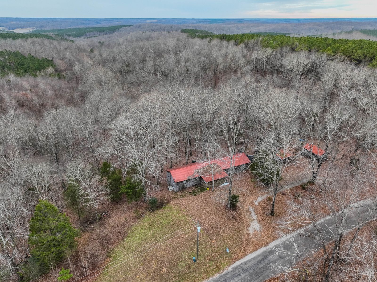 366 Ridge Rd outdoor space, Lawrence County TN home for sale