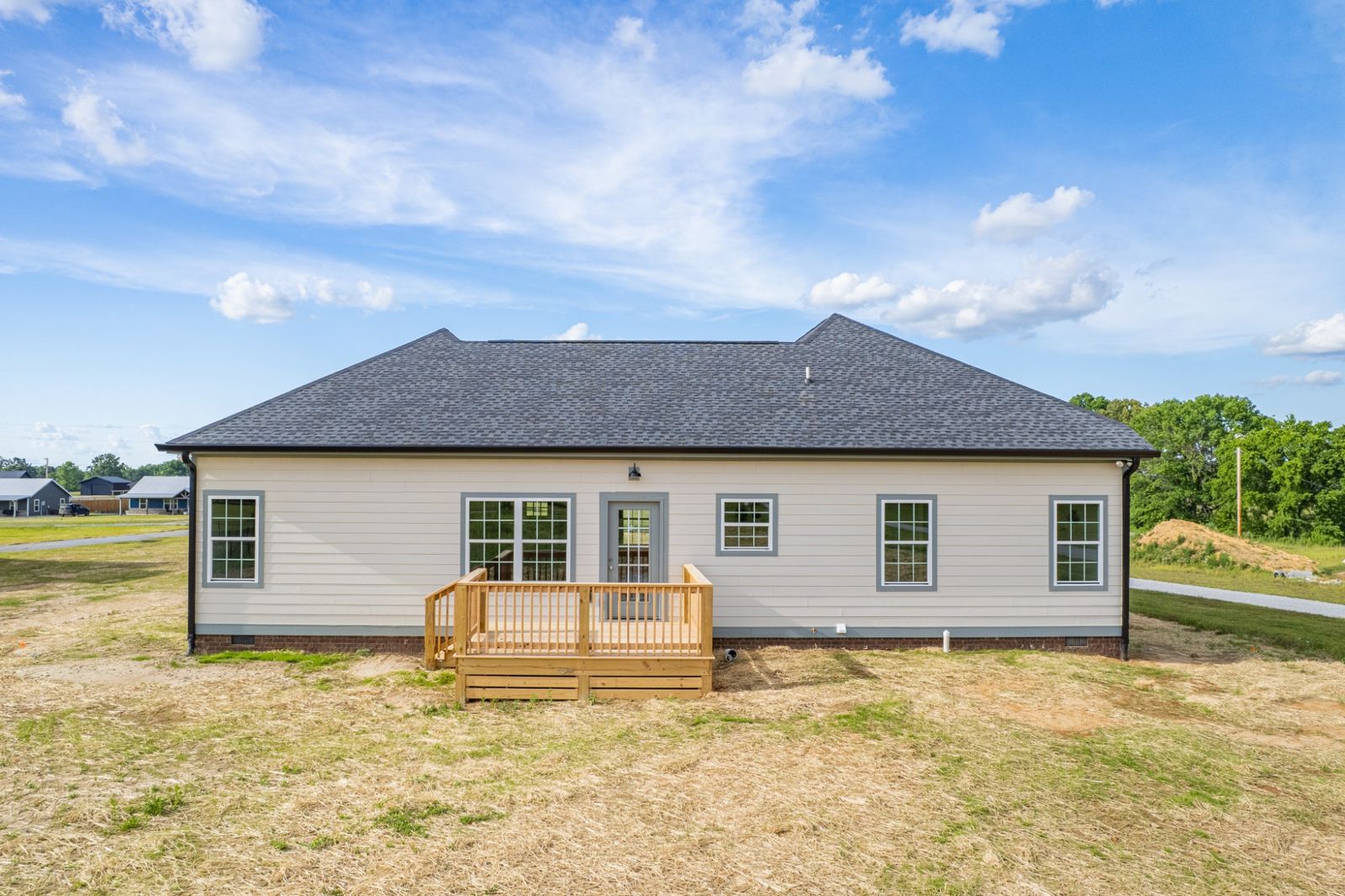 378 Dugout Rd inside, Lawrence County TN home for sale