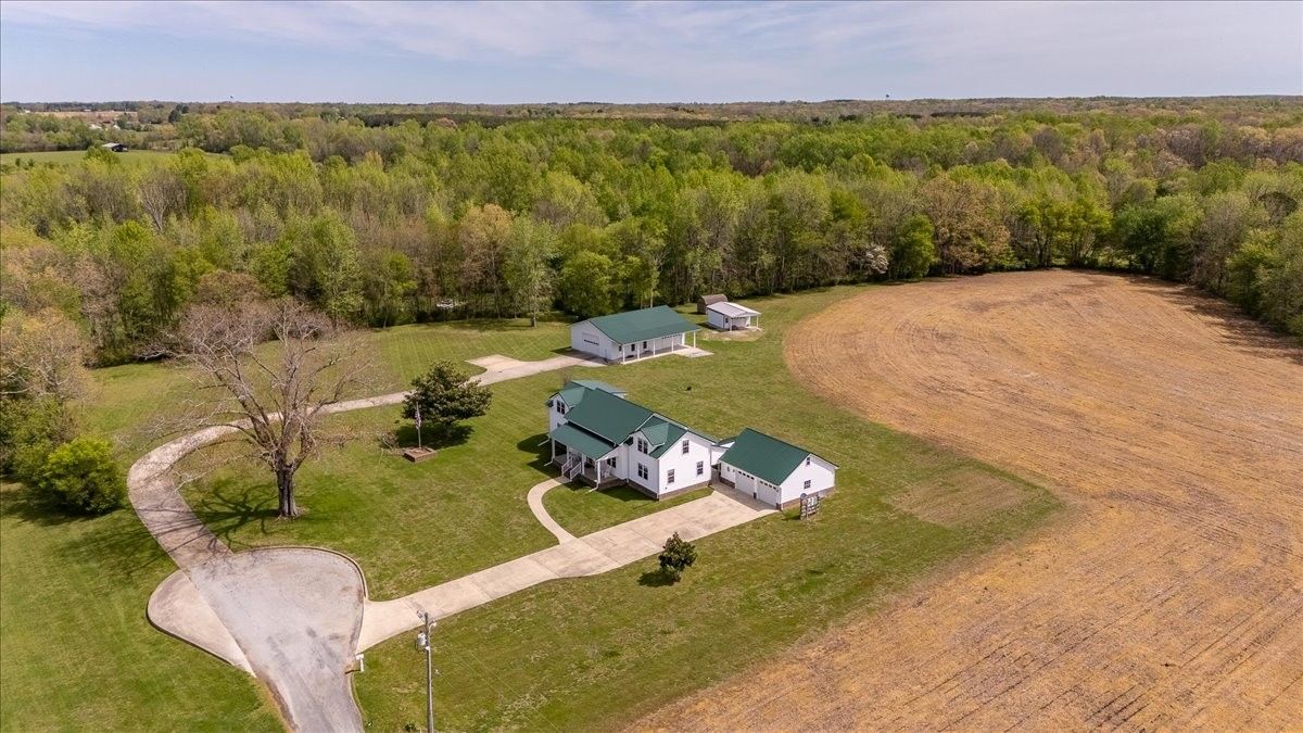 40 Rb Brown Rd front exterior, Lawrence County TN home for sale