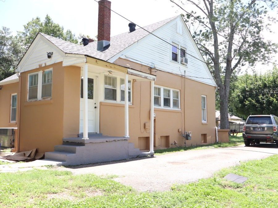 408 2nd St outdoor space, Lawrence County TN home for sale