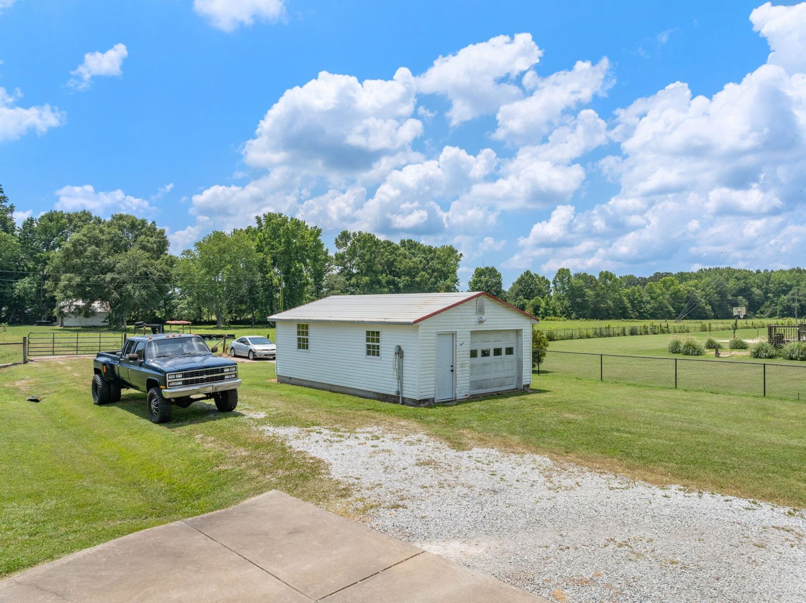 41 Harding Rd inside, Lawrence County TN home for sale