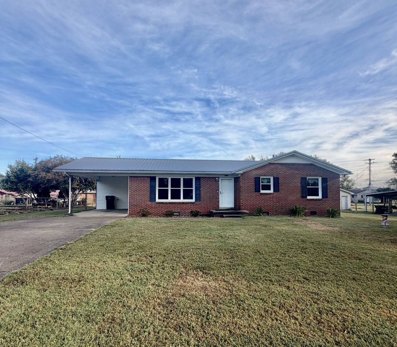 410 Kirk St inside, Lawrence County TN home for sale