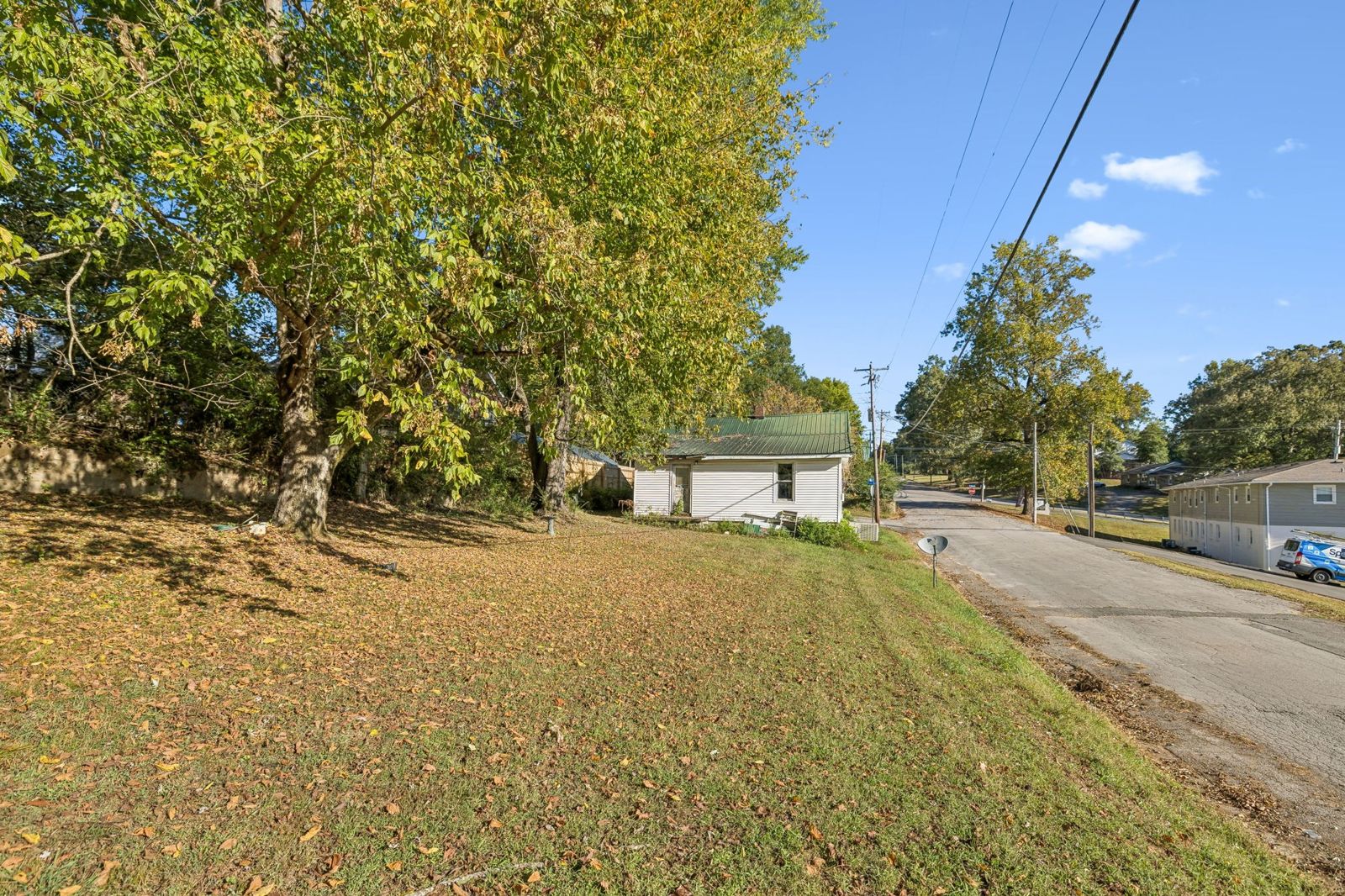 431 Parkes St outdoor space, Lawrence County TN home for sale