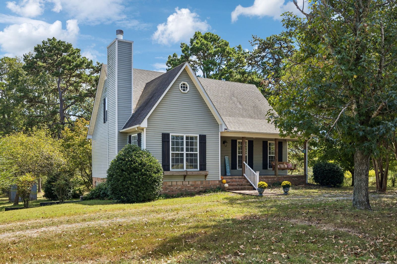 491 Hillview Dr inside, Lawrence County TN home for sale