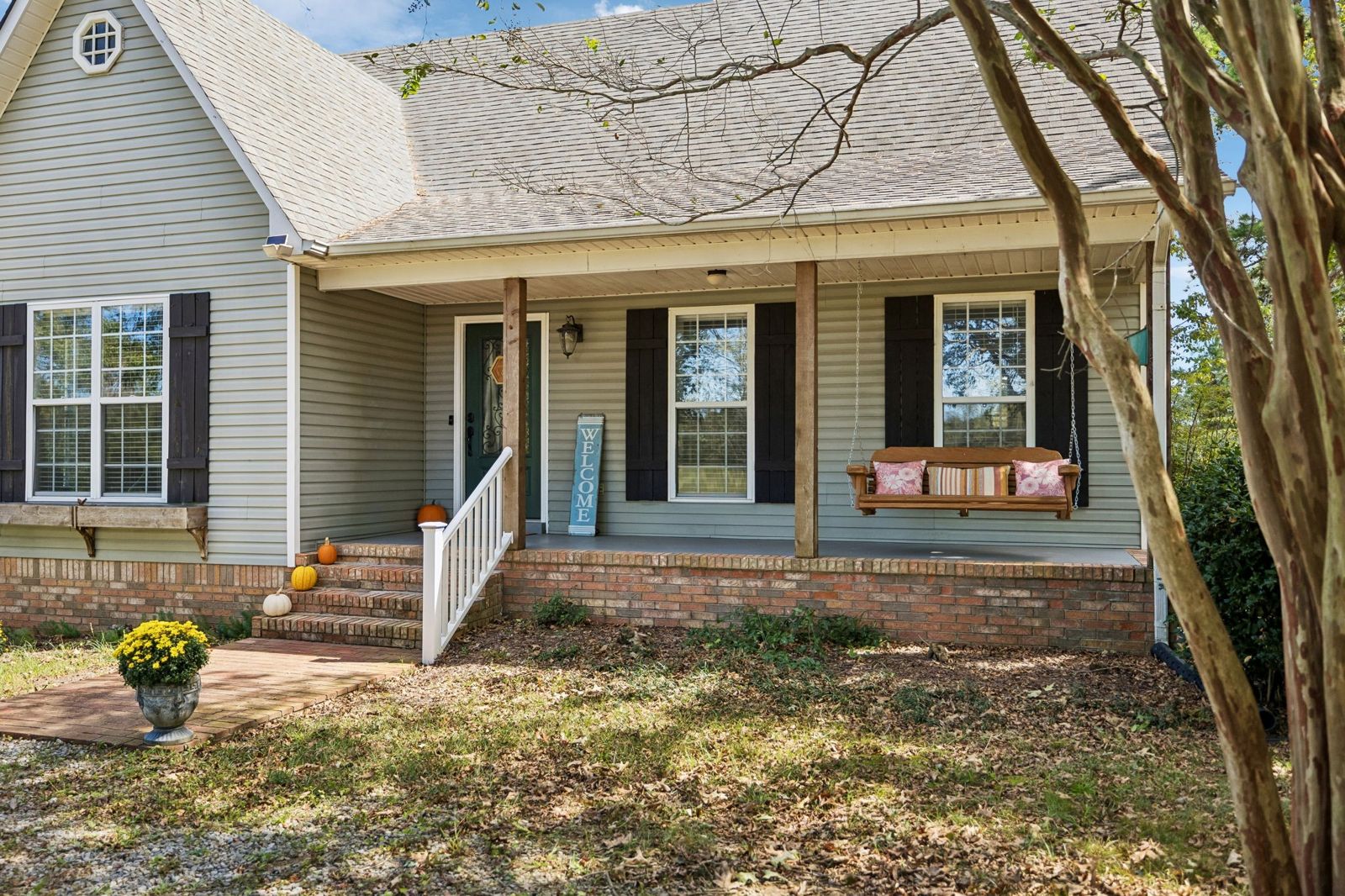 491 Hillview Dr outdoor space, Lawrence County TN home for sale