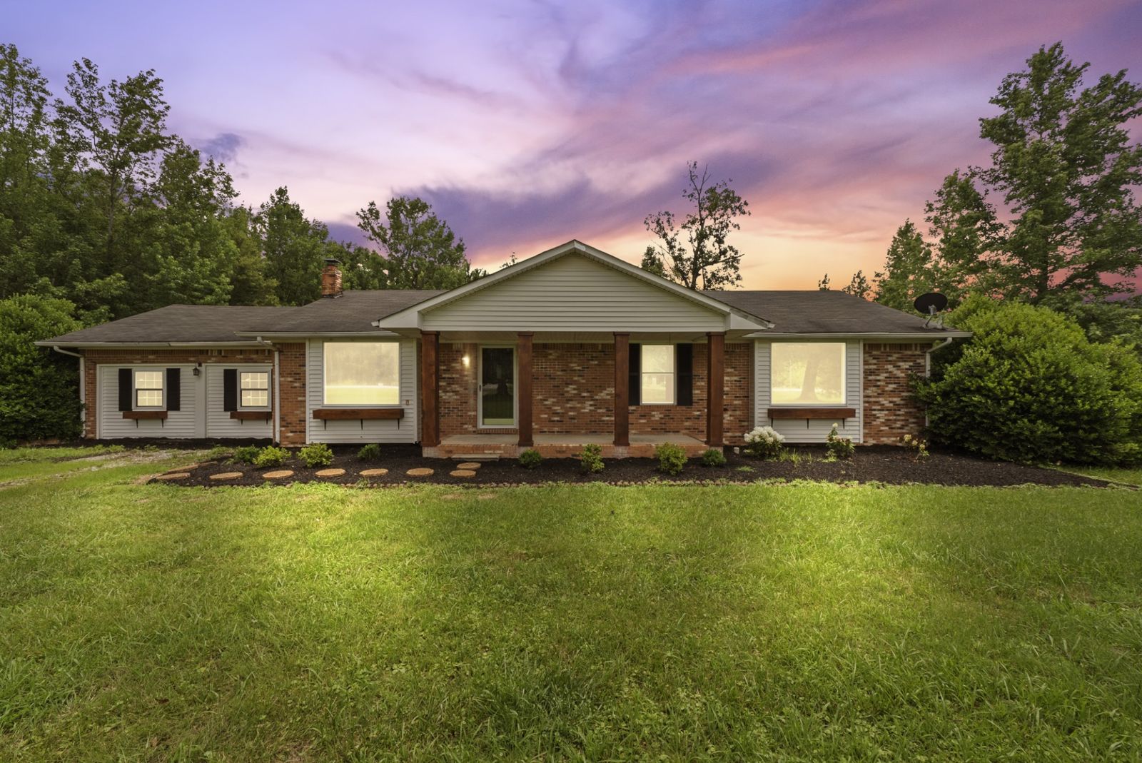 4982 Highway 43 N front exterior, Lawrence County TN home for sale