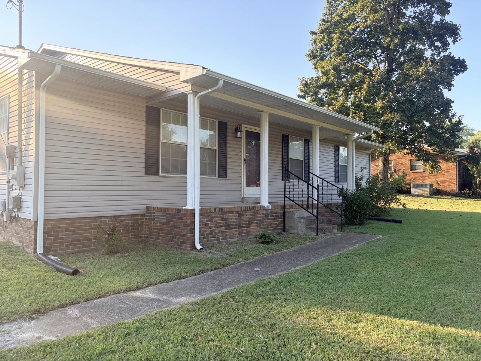 499 Belew Dr inside, Lawrence County TN home for sale