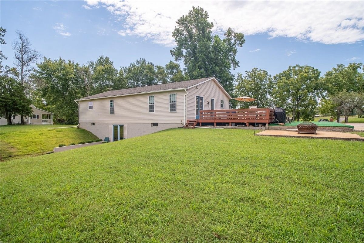 527 Clax Branch Rd outdoor space, Lawrence County TN home for sale