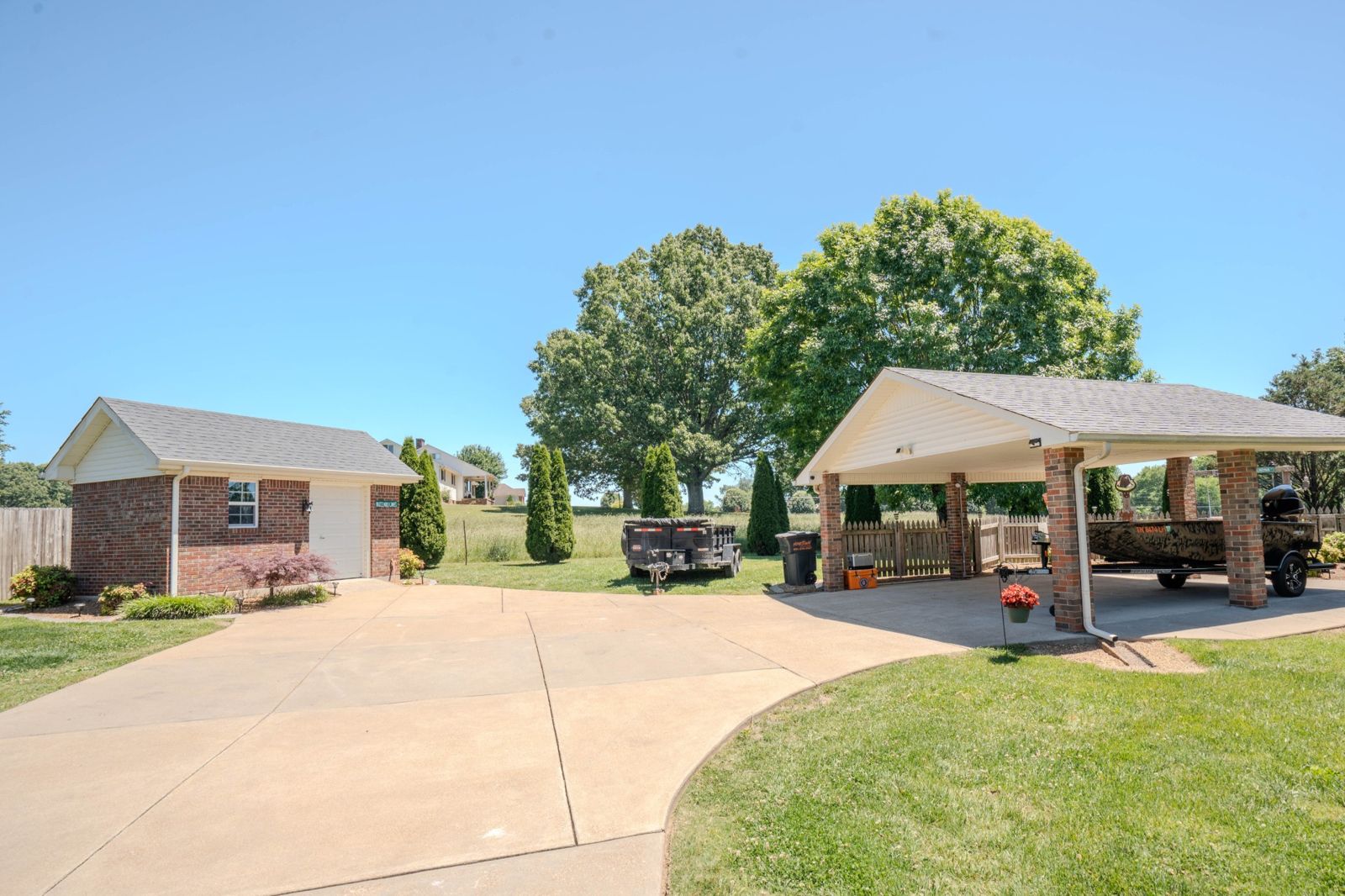 6 Hawthorne Dr outdoor space, Lawrence County TN home for sale