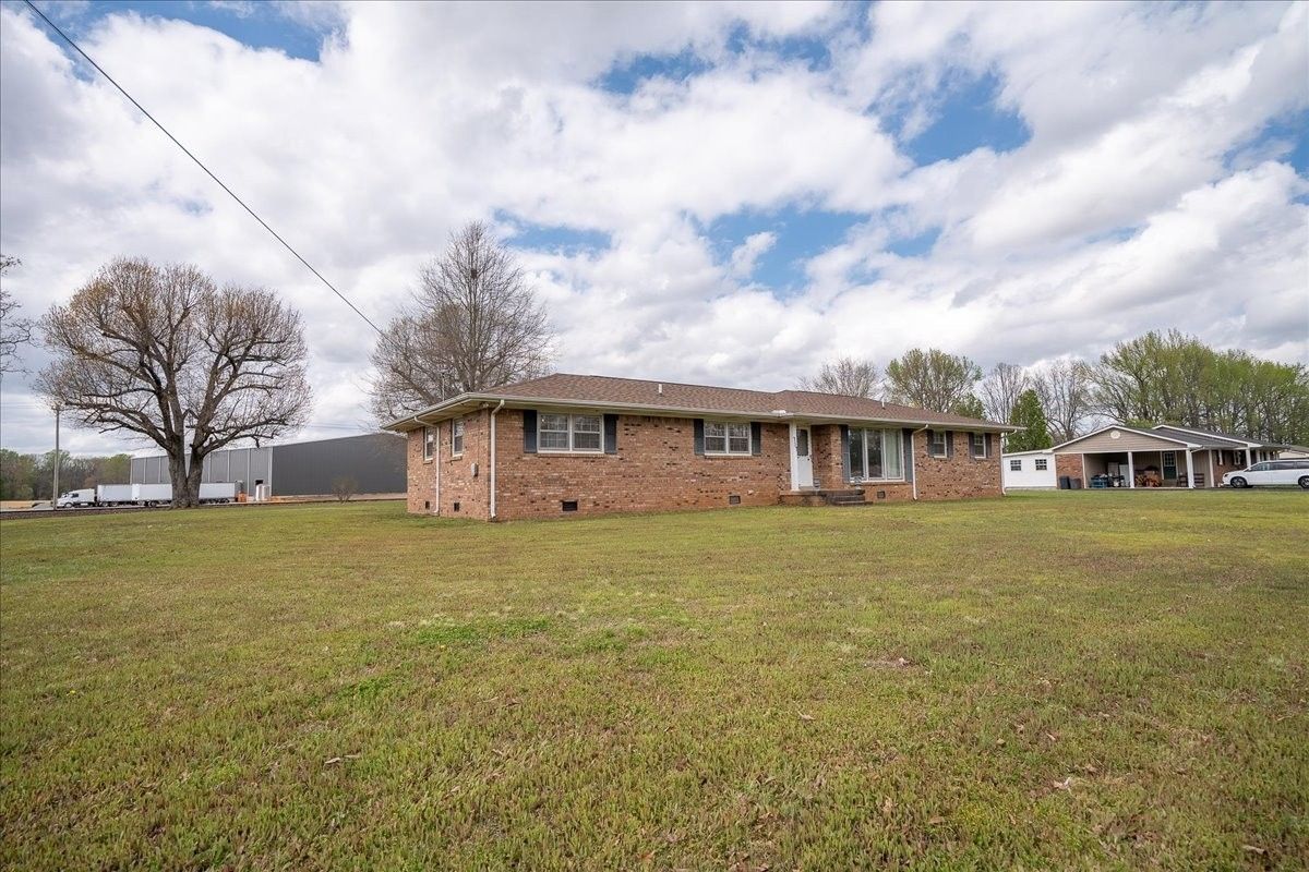 717 Brenda Ave inside, Lawrence County TN home for sale