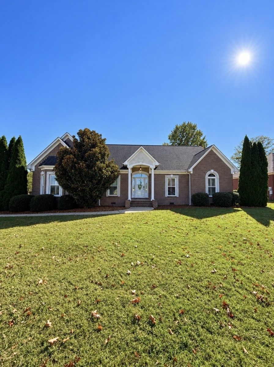 724 Toben Ter N front exterior, Lawrence County TN home for sale