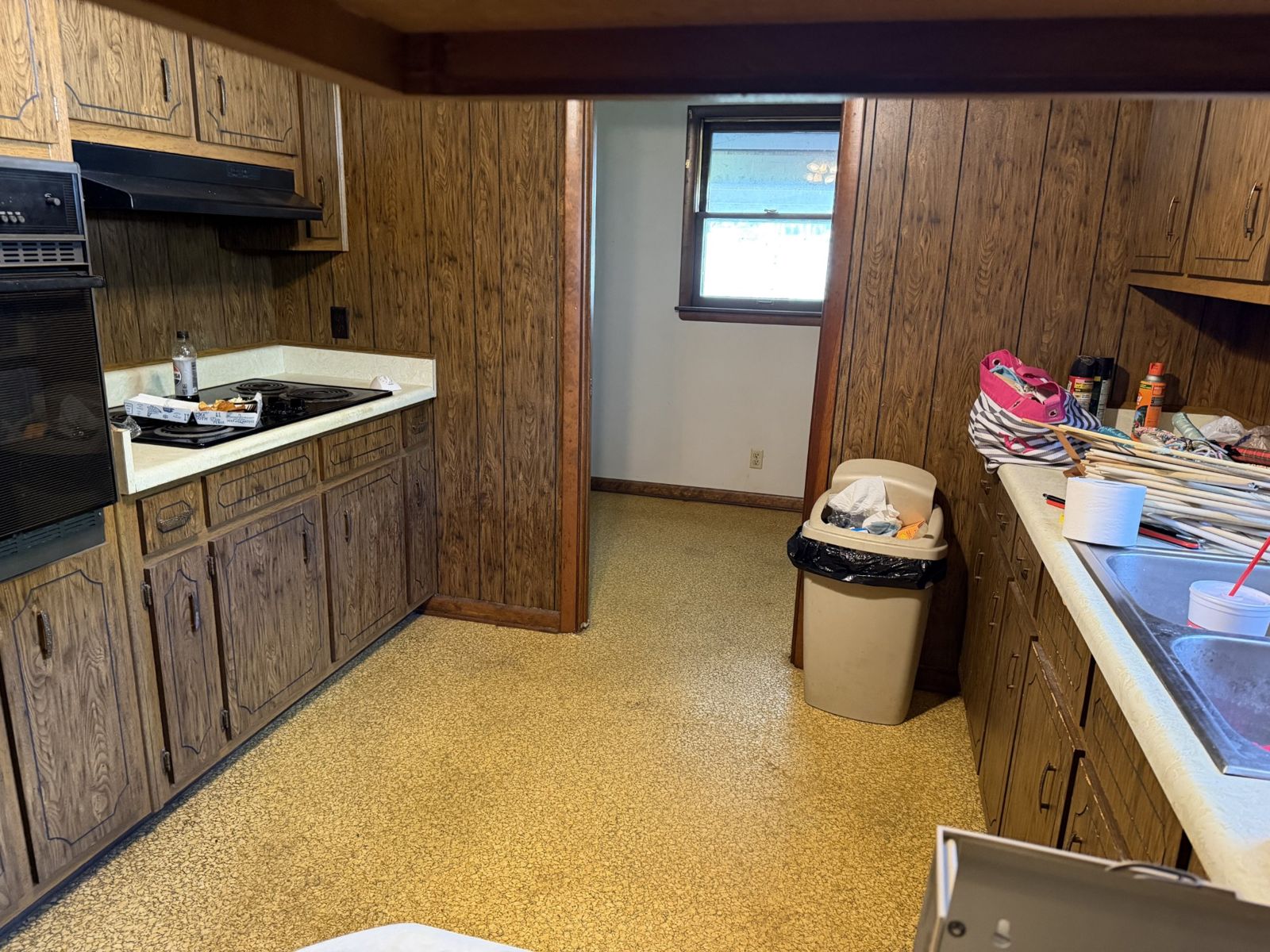 808 THIRD AVE inside, Lawrence County TN home for sale