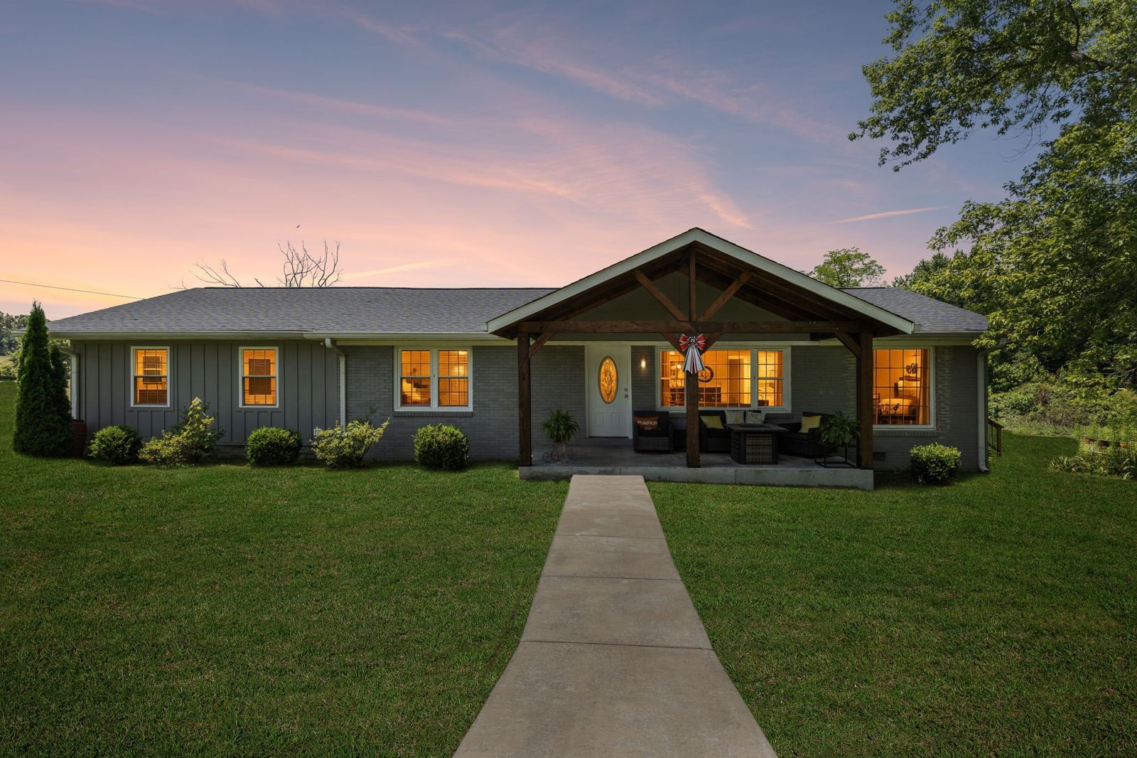 9 Caldwell Rd inside, Lawrence County TN home for sale