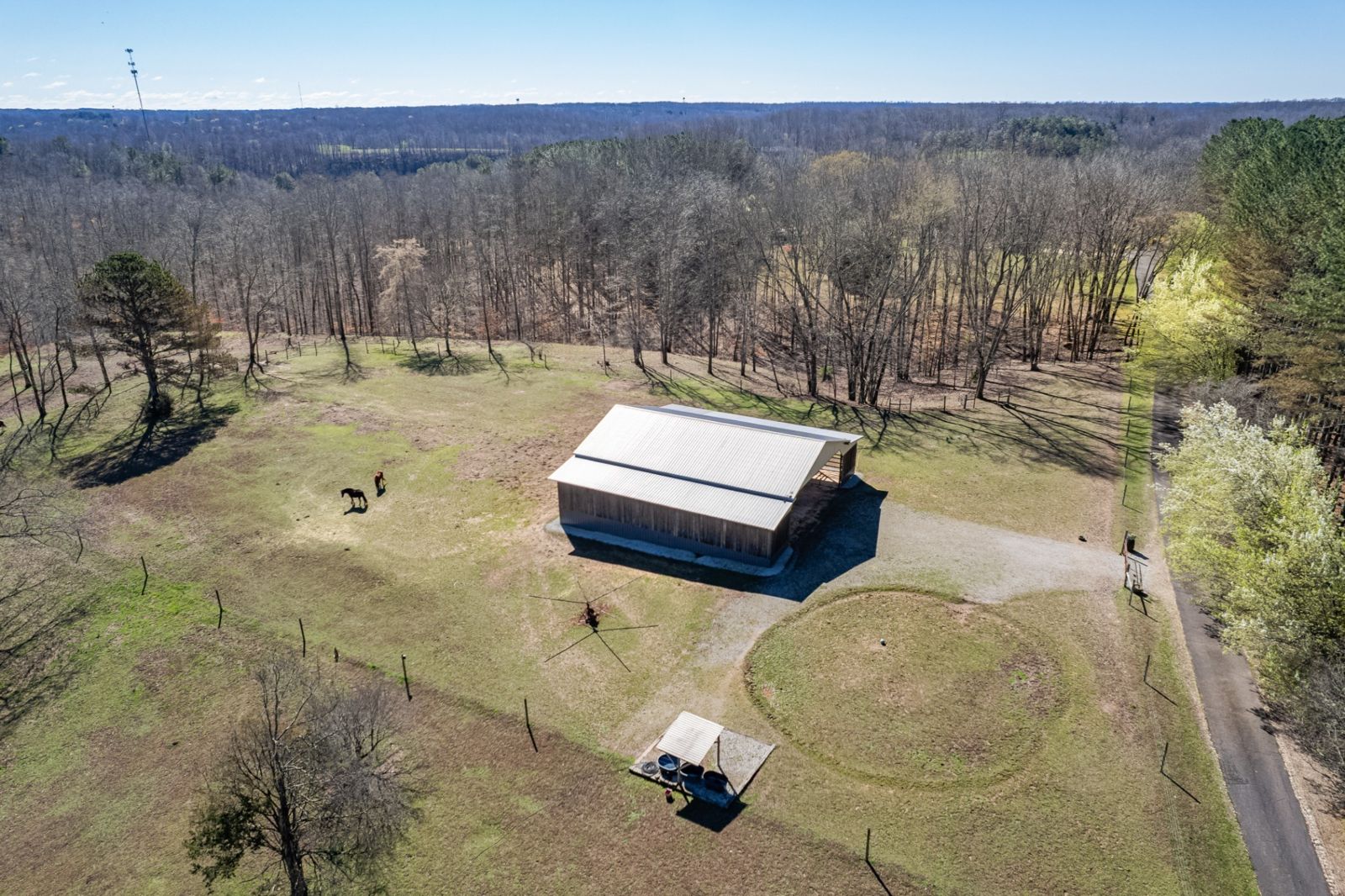 925 Bumpas Rd outdoor space, Lawrence County TN home for sale
