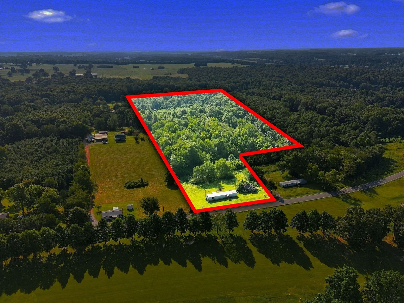 940 N Brace Rd inside, Lawrence County TN home for sale