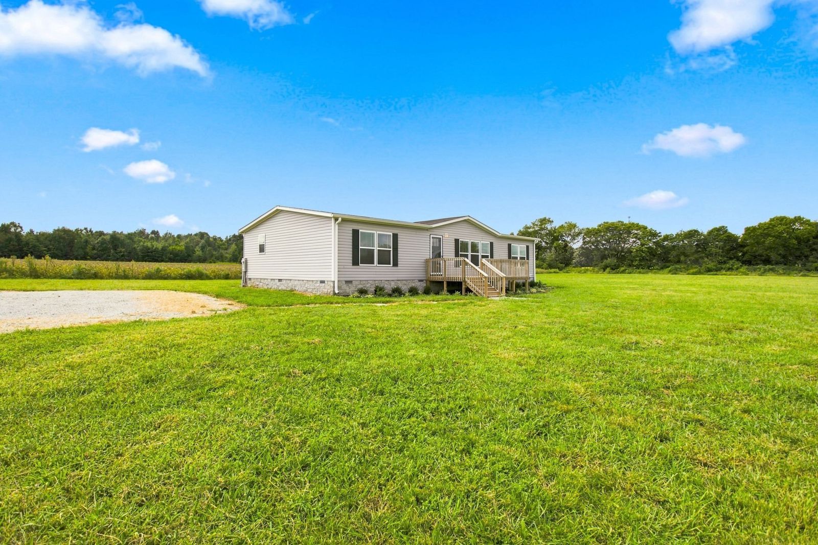 943 Hwy 64 West inside, Lawrence County TN home for sale